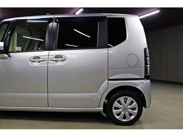 N-BOX G 1オーナー/スマートキー/プッシュスタート/ETC/アイドリングストップ/ベージュシート/オートエアコン/純正CDオーディオ/ABS/SRSエアバッグ(運転席・助手席)/横滑り防止装置/電動格納ミラー(45枚目)