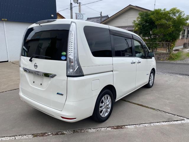 セレナ ２０Ｘ　Ｓ－ハイブリッド　ハイブリッド車　パワースライドドア　左　ｐｕｓｈ　スタート　ＨＤＤ　ナビ　ＴＶスマートキ（5枚目）