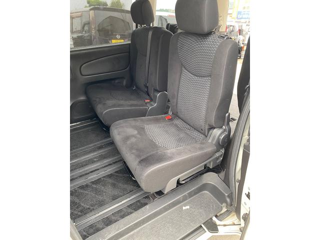 セレナ ２０Ｘ　Ｓ－ハイブリッド　ハイブリッド車　パワースライドドア　左　ｐｕｓｈ　スタート　ＨＤＤ　ナビ　ＴＶスマートキ（7枚目）