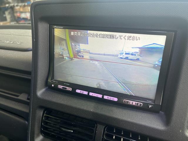 サンバーバン ディアス　ディアススーパーチャージャー　オートマ　キーレス　パワーウィンドウ　ファブリックシート　純正ナビＴＶ　ＢＬＵＥＴＯＯＴＨ　バックカメラ　ＥＴＣ　ミラー型前後ドラレコ　社外アルミ（23枚目）