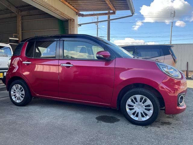 ブーン シルク　ＳＡＩＩ　スマートアシスト２　純正ナビ　フルセグＴＶ　ＢＬＵＥＴＯＯＴＨ　バックカメラ　ナビ連動ドラレコ　ＥＴＣ　ＬＥＤヘッドランプ　レザー調シートカバー　ステアリングスイッチ（4枚目）