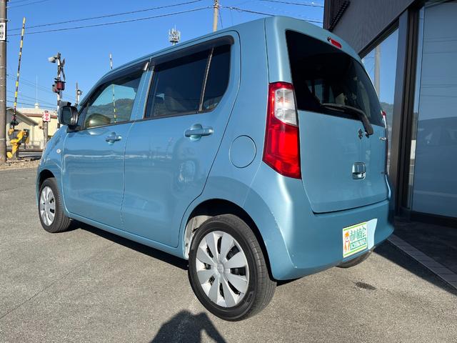 ワゴンＲ ＦＸ　キーレス　純正オーディオ　フロアマット　ドアバイザー　ライトレベライザー　ＥＴＣ　電格ミラー（8枚目）