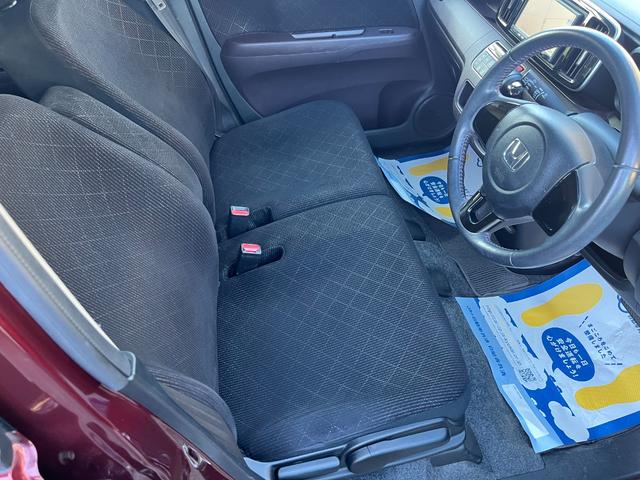 N-ONE プレミアム・Lパッケージ HIDヘッドランプ スマートキー プッシュスタート 社外ナビTV 電格ミラー トップシェイドガラス 純正14インチアルミ リアスポイラー レザーステアリング ドアバイザー フロアマット(17枚目)