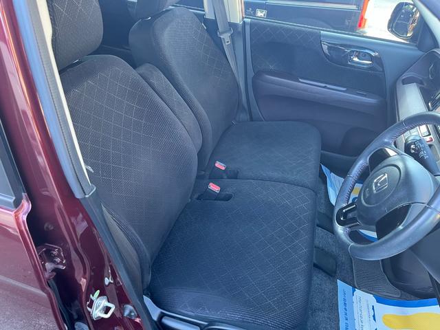 N-ONE プレミアム・Lパッケージ HIDヘッドランプ スマートキー プッシュスタート 社外ナビTV 電格ミラー トップシェイドガラス 純正14インチアルミ リアスポイラー レザーステアリング ドアバイザー フロアマット(20枚目)