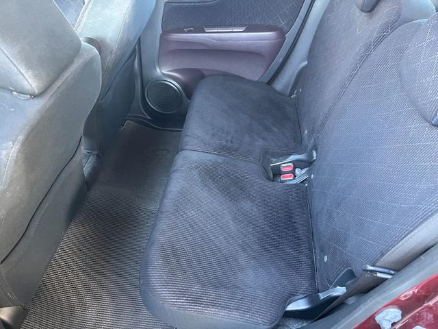 N-ONE プレミアム・Lパッケージ HIDヘッドランプ スマートキー プッシュスタート 社外ナビTV 電格ミラー トップシェイドガラス 純正14インチアルミ リアスポイラー レザーステアリング ドアバイザー フロアマット(24枚目)