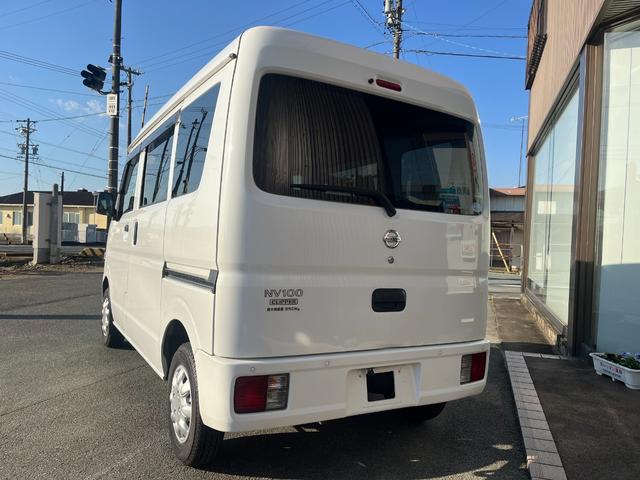 NV100クリッパーバン DX セーフティパッケージ インテリジェントエマージェンシーブレーキ キーレス 社外ナビTV バックカメラ ETC ハイルーフ プライバシーガラス 社外フロントパワーウインドウ ドライブレコーダー(13枚目)