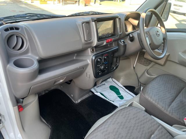 NV100クリッパーバン DX セーフティパッケージ インテリジェントエマージェンシーブレーキ キーレス 社外ナビTV バックカメラ ETC ハイルーフ プライバシーガラス 社外フロントパワーウインドウ ドライブレコーダー(20枚目)