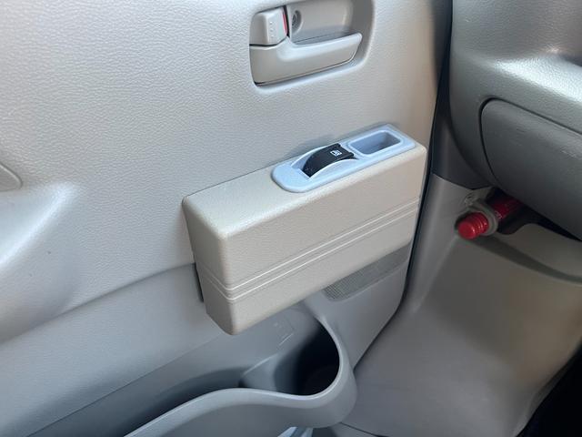 NV100クリッパーバン DX セーフティパッケージ インテリジェントエマージェンシーブレーキ キーレス 社外ナビTV バックカメラ ETC ハイルーフ プライバシーガラス 社外フロントパワーウインドウ ドライブレコーダー(35枚目)