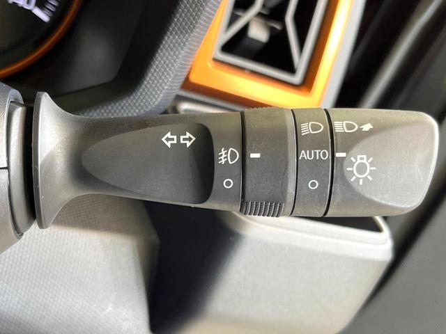 G メッキグリル 衝突軽減装置 禁煙車 シートヒーター LEDヘッドライト LEDフォグランプ クリアランスソナー スマートキー オートライト オートライト ステアリングスイッチ フォグランプ(6枚目)