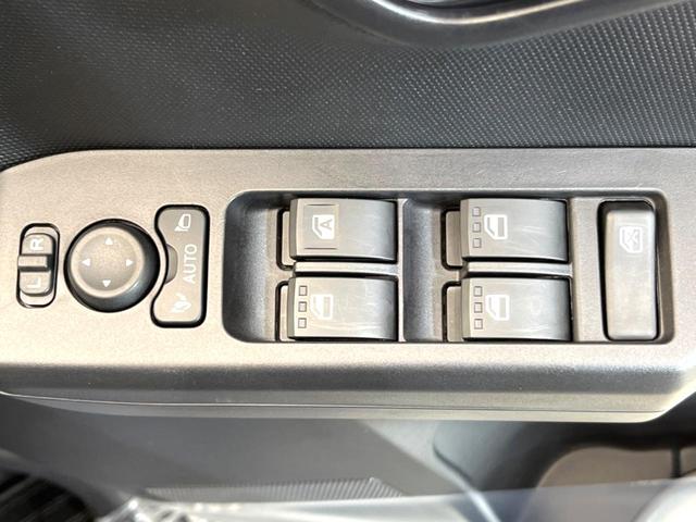 G メッキグリル 衝突軽減装置 禁煙車 シートヒーター LEDヘッドライト LEDフォグランプ クリアランスソナー スマートキー オートライト オートライト ステアリングスイッチ フォグランプ(8枚目)