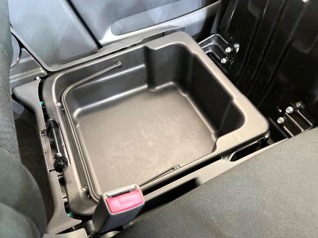 XS 電動スライドドア 禁煙車 バックカメラ ETC スマートキー オートライト オートエアコン HIDヘッドライト 純正14インチアルミホイール ベンチシート オーディオ プライバシーガラス(31枚目)