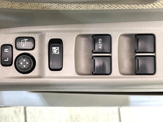 X 電動スライドドア 禁煙車 スマートキー ETC オートエアコン CDオーディオ シートリフター アイボリーインテリア プライバシーガラス 盗難防止装置(22枚目)