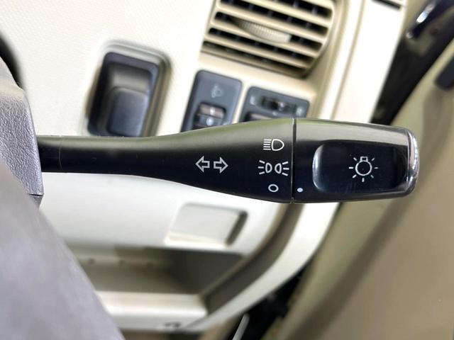 S 禁煙車 電動格納ミラー オーディオ CD再生 アイボリーインテリア ベンチシート プライバシーガラス トラクションコントロール(6枚目)