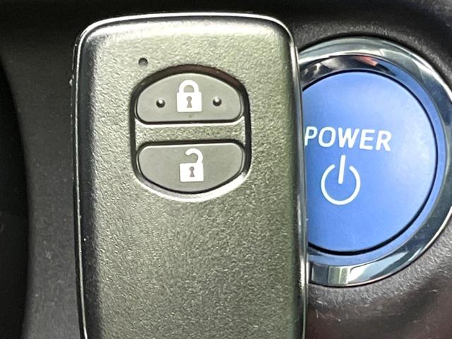 Gブラックソフトレザーセレクション 禁煙車 純正SDナビ バックカメラ Bluetooth接続 フルセグTV ETC シートヒーター ドライブレコーダー クルーズコントロール スマートキー オートライト オートエアコン(7枚目)