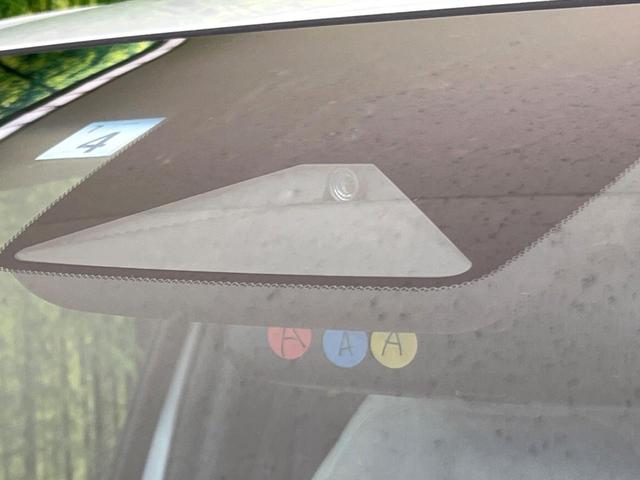ホーム ホンダセンシング 禁煙車 アダプティブレーダークルーズコントロール ETC LEDヘッドライト スマートキー オートライト オートエアコン ステアリングスイッチ 盗難防止装置 プライバシーガラス(3枚目)