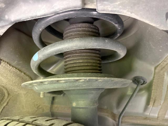 デリカＤ：５ Ｐ　４ＷＤ　両側電動ドア　衝突被害軽減システム　レーダークルーズ　禁煙車　電動リアゲート　パワーシート　スマートキー　ＬＥＤヘッド　オートハイビーム　車線逸脱警報　オートライト　デュアルエアコン（20枚目）