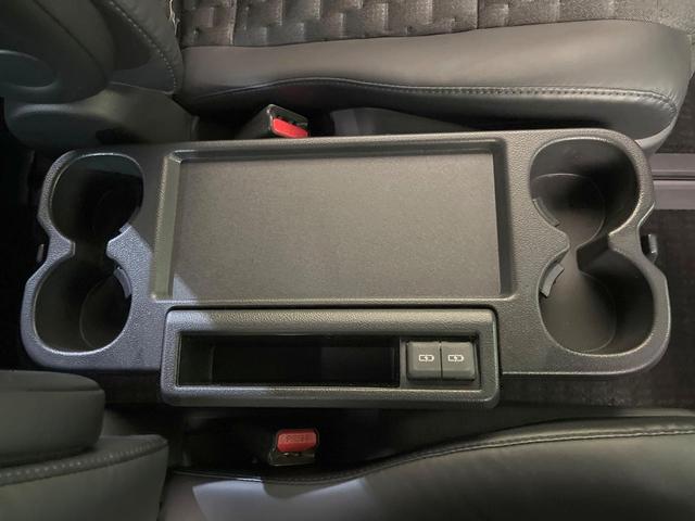 ヴォクシー ハイブリッドS-Z 14型後席モニター 10.5型純正ナビ 両側電動ドア 全周囲カメラ 電動リアゲート 後席オットマン 自働駐車 ETC レーダークルコン 衝突軽減 シートヒーター オートハイビーム LEDヘッドライト(43枚目)