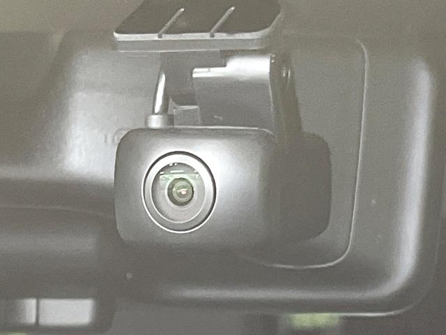 セレナ ｅ－パワー　ハイウェイスターＶ　純正１０型ナビ　両側電動ドア　プロパイロット　エマージェンシーブレーキ　禁煙車　全周囲カメラ　デジタルインナーミラー　ＢＳＭ　ドラレコ　ＥＴＣ　ＬＥＤヘッド／フォグ　リアオートエアコン　オートエアコン（28枚目）