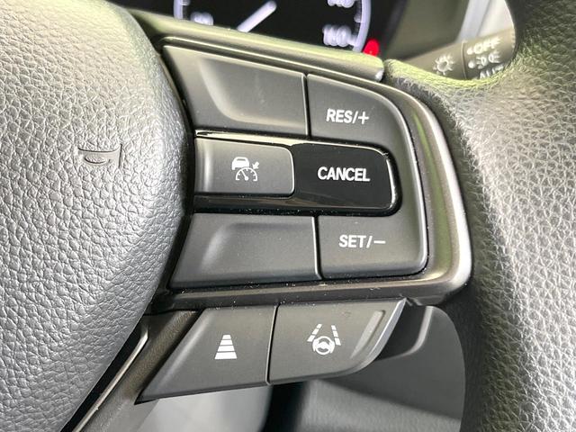 WR-V X 登録済未使用車 純正8型ナビ バックカメラ レーダークルコン 衝突軽減 オートハイビーム クリアランスソナー LEDヘッドライト パドルシフト Bluetooth接続 スマートキー 電動格納ミラー(6枚目)