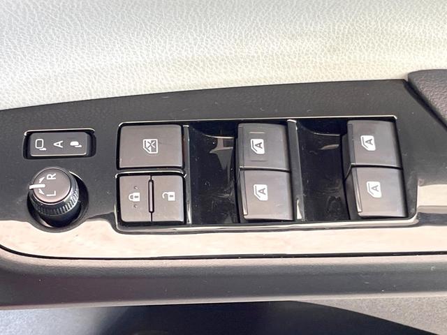 WR-V X 登録済未使用車 純正8型ナビ バックカメラ レーダークルコン 衝突軽減 オートハイビーム クリアランスソナー LEDヘッドライト パドルシフト Bluetooth接続 スマートキー 電動格納ミラー(57枚目)