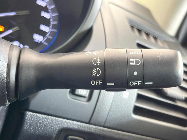 ランドクルーザープラド TX 禁煙車 4WD 純正SDナビ バックカメラ クルコン ETC Bluetooth接続 フロントフォグ オートライト オートエアコン スマートキー 電動格納ミラー ドアバイザー パワーステアリング(27枚目)