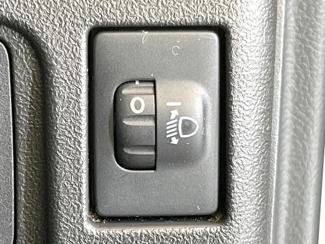 タント Gスペシャル HDDナビ 電動スライド バックカメラ ETC 禁煙車 スマートキー ベンチシート オートライト アイドリングストップ 純正14インチアルミ 電動格納ミラー パワーウィンドウ CD/DVD再生(30枚目)