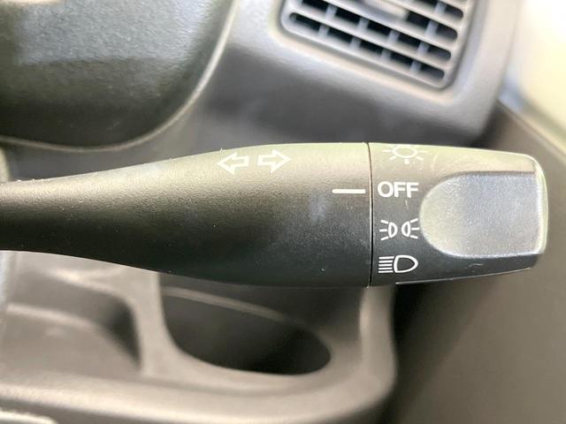 アクティトラック SDX 禁煙車 5速MT車 4WD FM/AMラジオ パワーステアリング 盗難防止装置 エアコン ヘッドライトレベライザー 荷台ランプ(24枚目)