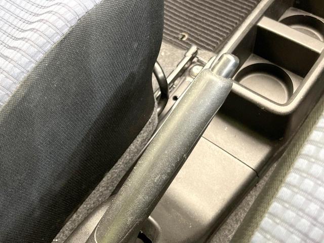 アルト L 禁煙車 セーフティサポート シートヒーター ドラレコ オートライト キーレス オーディオ CD再生 エアコン アイドリングストップ ドアバイザー 盗難防止システム 運転席助手席エアバック(25枚目)