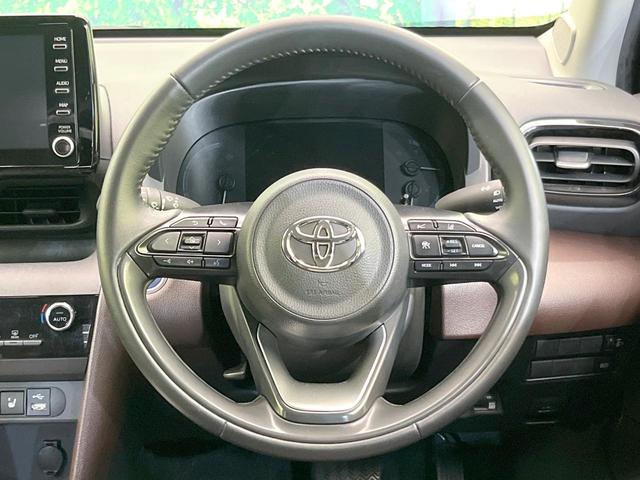 ヤリスクロス ハイブリッドZ 禁煙車 モデリスタエアロ 衝突被害軽減システム バックカメラ レーダークルーズ ハーフレザーシート パワーシート ドラレコ コーナーセンサー スマートキー LEDヘッド ETC2.0 オートハイビーム(11枚目)