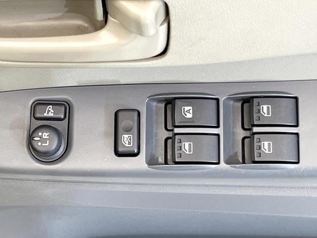ミラ Lセレクション 禁煙車 CD再生 電動格納ミラー ABS パワーステアリング パワーウィンドウ キーレスエントリー ダイヤル式エアコン ドアバイザー 盗難防止システム(6枚目)