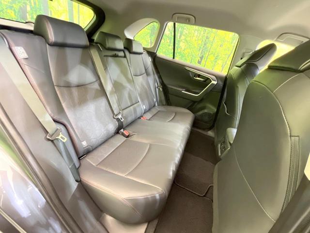 RAV4 アドベンチャー オフロードパッケージ 純正9型DA 4WD 禁煙車 パワーバックドア 前席シートエアコン パワーシート クルーズコントロール デュアルエアコン ルーフレール LEDヘッドライト クリアランスソナー ETC ドラレコ(9枚目)