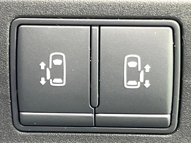 セレナ ハイウェイスターＶ　純正１０型ナビ　フリップダウンモニター　両側電動スライドドア　禁煙車　全周囲カメラ　プロパイロット　ＥＴＣ　ブラインドスポットモニター　ドライブレコーダー　Ｂｌｕｅｔｏｏｔｈ　デジタルインナーミラー（4枚目）