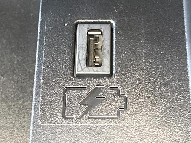 セレナ ハイウェイスターＶ　純正１０型ナビ　フリップダウンモニター　両側電動スライドドア　禁煙車　全周囲カメラ　プロパイロット　ＥＴＣ　ブラインドスポットモニター　ドライブレコーダー　Ｂｌｕｅｔｏｏｔｈ　デジタルインナーミラー（50枚目）