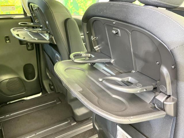 セレナ ハイウェイスターＶ　純正１０型ナビ　フリップダウンモニター　両側電動スライドドア　禁煙車　全周囲カメラ　プロパイロット　ＥＴＣ　ブラインドスポットモニター　ドライブレコーダー　Ｂｌｕｅｔｏｏｔｈ　デジタルインナーミラー（54枚目）