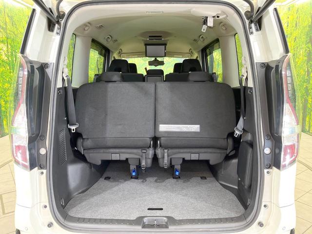 セレナ ハイウェイスターＶ　純正１０型ナビ　フリップダウンモニター　両側電動スライドドア　禁煙車　全周囲カメラ　プロパイロット　ＥＴＣ　ブラインドスポットモニター　ドライブレコーダー　Ｂｌｕｅｔｏｏｔｈ　デジタルインナーミラー（56枚目）