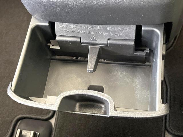 セレナ ハイウェイスターＶ　純正１０型ナビ　フリップダウンモニター　両側電動スライドドア　禁煙車　全周囲カメラ　プロパイロット　ＥＴＣ　ブラインドスポットモニター　ドライブレコーダー　Ｂｌｕｅｔｏｏｔｈ　デジタルインナーミラー（67枚目）