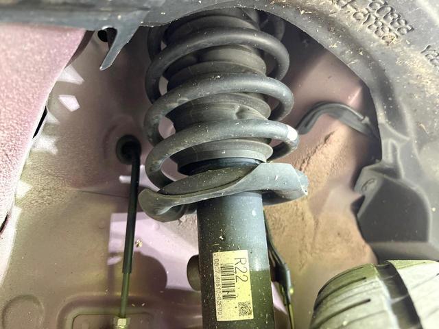 タント カスタムRS 純正ナビ 両側電動ドア 全周囲カメラ 禁煙車 前席シートヒーター ハーフレザーシート コーナーセンサー スマートキー LEDヘッド ETC クルコン オートハイビーム オートライト オートエアコン(37枚目)