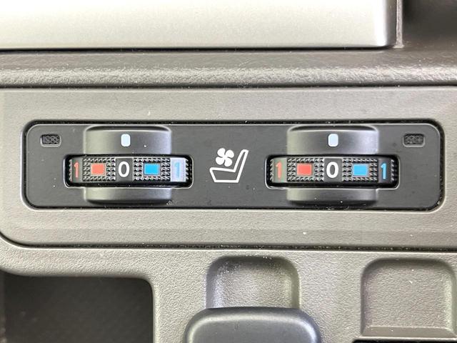 ランドクルーザープラド TX Lパッケージ マットブラックエディション サンルーフ 純正9型ナビ 全周囲カメラ 7人乗 4WD ルーフレール セーフティセンス 禁煙車 ドライブレコーダー ETC シートエアコン パワーシート LEDヘッド ルーフレール スマートキー(7枚目)