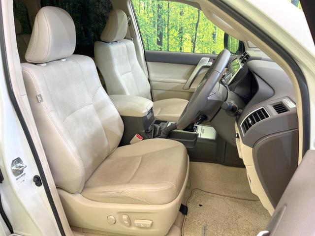 ランドクルーザープラド TX Lパッケージ マットブラックエディション サンルーフ 純正9型ナビ 全周囲カメラ 7人乗 4WD ルーフレール セーフティセンス 禁煙車 ドライブレコーダー ETC シートエアコン パワーシート LEDヘッド ルーフレール スマートキー(8枚目)