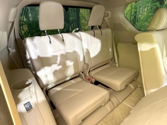 ランドクルーザープラド TX Lパッケージ マットブラックエディション サンルーフ 純正9型ナビ 全周囲カメラ 7人乗 4WD ルーフレール セーフティセンス 禁煙車 ドライブレコーダー ETC シートエアコン パワーシート LEDヘッド ルーフレール スマートキー(10枚目)