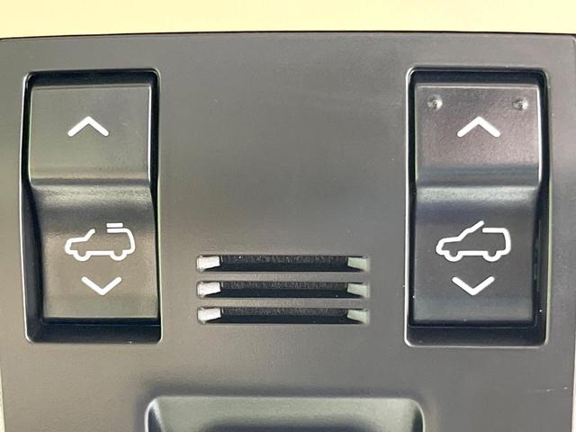 ランドクルーザープラド TX Lパッケージ マットブラックエディション サンルーフ 純正9型ナビ 全周囲カメラ 7人乗 4WD ルーフレール セーフティセンス 禁煙車 ドライブレコーダー ETC シートエアコン パワーシート LEDヘッド ルーフレール スマートキー(26枚目)