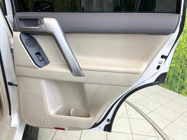 ランドクルーザープラド TX Lパッケージ マットブラックエディション サンルーフ 純正9型ナビ 全周囲カメラ 7人乗 4WD ルーフレール セーフティセンス 禁煙車 ドライブレコーダー ETC シートエアコン パワーシート LEDヘッド ルーフレール スマートキー(53枚目)