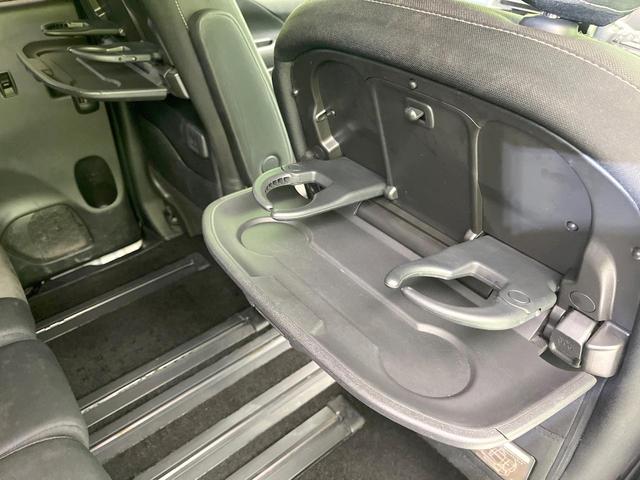 セレナ ハイウェイスター プロパイロットエディション 純正9インチナビ 後席モニター バックカメラ 両側電動ドア プロパイロット 衝突軽減ブレーキ ETC スマートキー オートブレーキホールド アイドリングストップ 電動格納ミラー ロールサンシェード(31枚目)