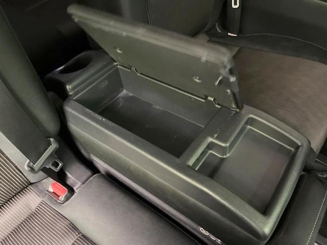 セレナ ハイウェイスター プロパイロットエディション 純正9インチナビ 後席モニター バックカメラ 両側電動ドア プロパイロット 衝突軽減ブレーキ ETC スマートキー オートブレーキホールド アイドリングストップ 電動格納ミラー ロールサンシェード(32枚目)