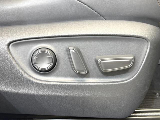 ハリアー G 純正12.3型ディスプレイオーディオ バックカメラ 電動リアゲート 禁煙車 セーフティセンス パワーシート ETC パーキングサポートブレーキ LEDヘッド LEDフォグ オートエアコン オートライト(6枚目)