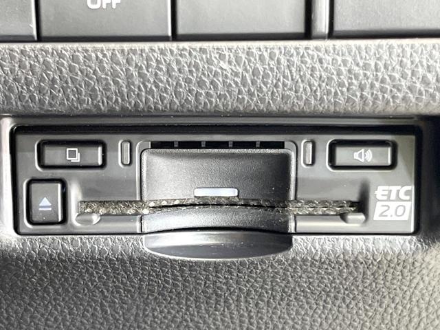 ハリアー G 純正12.3型ディスプレイオーディオ バックカメラ 電動リアゲート 禁煙車 セーフティセンス パワーシート ETC パーキングサポートブレーキ LEDヘッド LEDフォグ オートエアコン オートライト(7枚目)