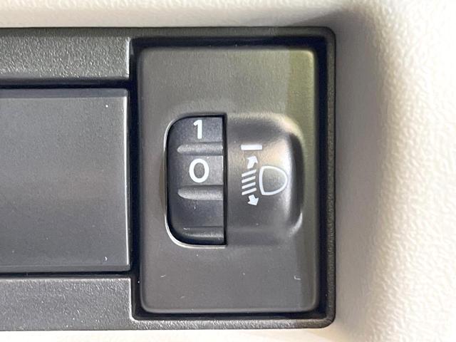 スイフト XG 純正ナビ 衝突被害軽減システム レーダークルーズ 禁煙車 シートヒーター コーナーセンサー スマートキー LEDヘッド ビルトインETC オートライト Bluetooth CD DVD再生 フルセグ(42枚目)