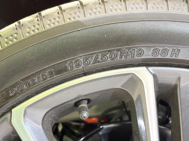 プリウス Z パノラマルーフ 12.3型ディスプレイオーディオ 全周囲カメラ 禁煙車 セーフティセンス トヨタチームメイト パワーバックドア BSM ETC ドライブレコーダーパワーシート シートエアコン(60枚目)