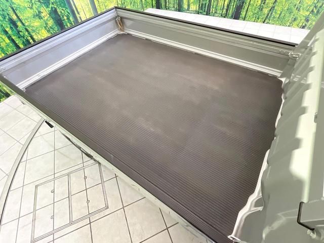 キャリイトラック KX 4WD MT車 衝突被害軽減システム 禁煙車 オートライト CDオーディオ パワーウィンドウ ヘッドライトレベライザー フォグライト 横滑り防止装置 車線逸脱警報(9枚目)