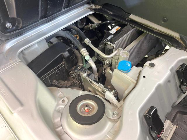 キャリイトラック KX 4WD MT車 衝突被害軽減システム 禁煙車 オートライト CDオーディオ パワーウィンドウ ヘッドライトレベライザー フォグライト 横滑り防止装置 車線逸脱警報(17枚目)